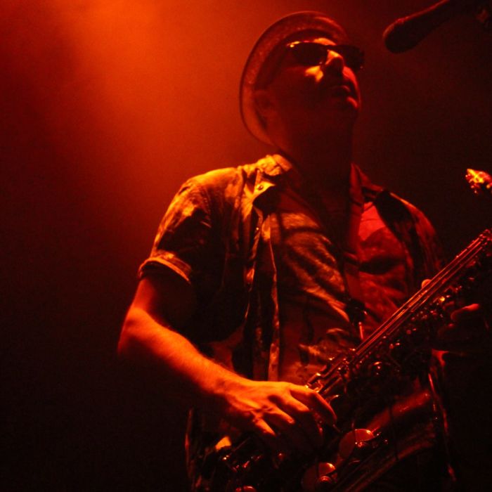 Live show - A trip to Latin America von G combo