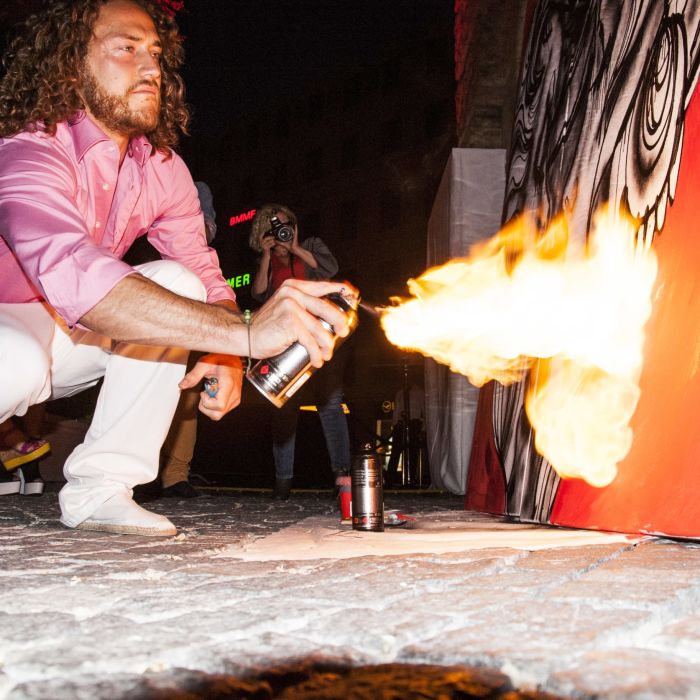 Live Painting | Live Art Performance by The Million Painter | Phil Splash
