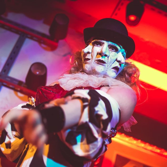 Burlesque Performance by Fifi Fantome