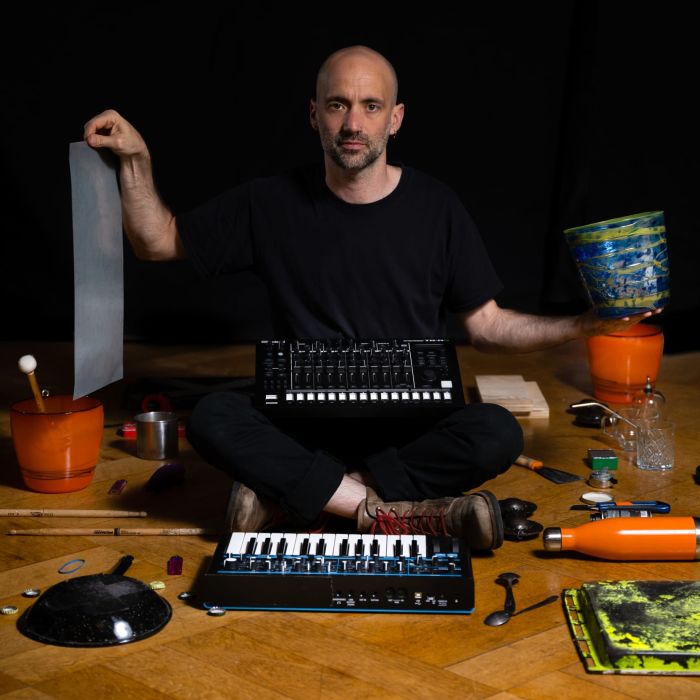 GLUU ( live looping show ) por Lorenzo Mena aka: GLUU and EL LOREN