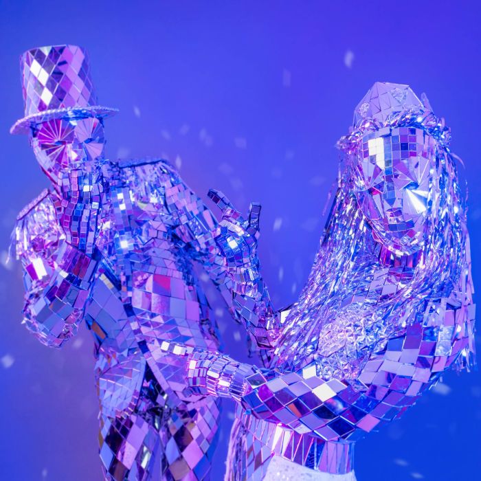 Mirror Couple Walking Act by Aliatrix