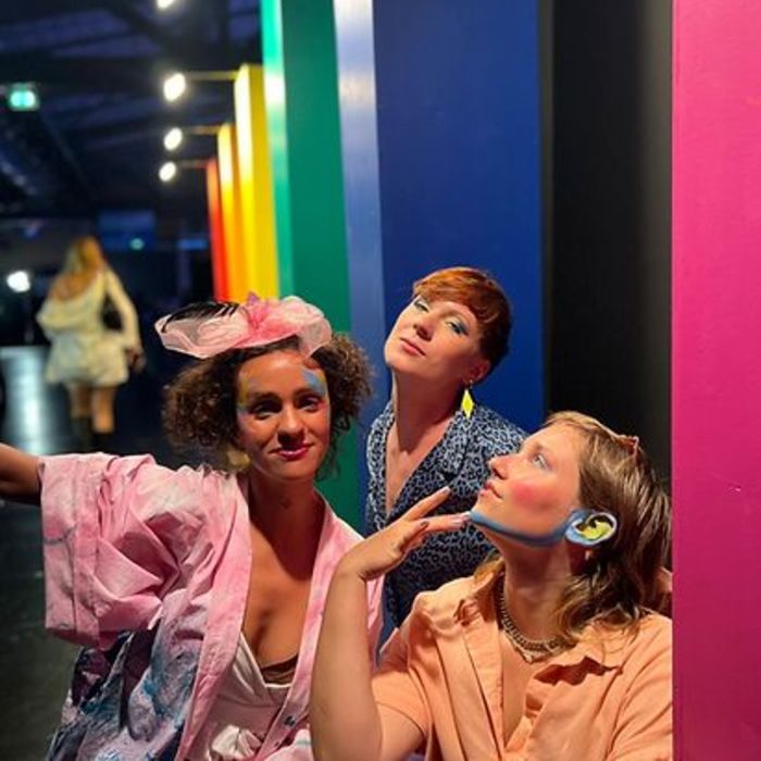 CREATIVE MAKE UP FÜR MOTTO PARTYS by COLOR YOUR BODY