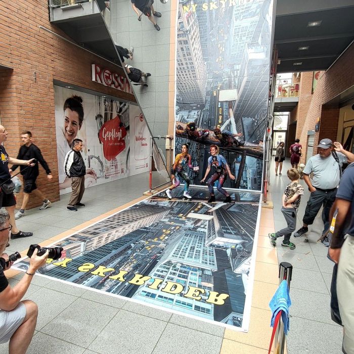 Interactive Installations / Pop-Ups by Streetpeter & Friends: Street Art Events