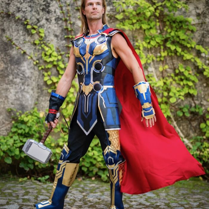 THOR Kids Party Entertainer von Spiderman Kids Party Entertainer