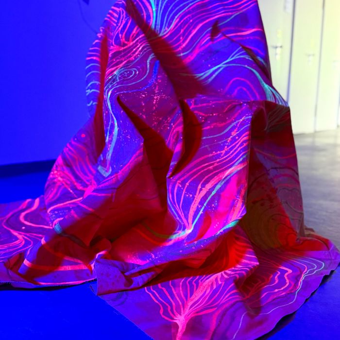 Immersive Light-Painting Installation by MELIKE