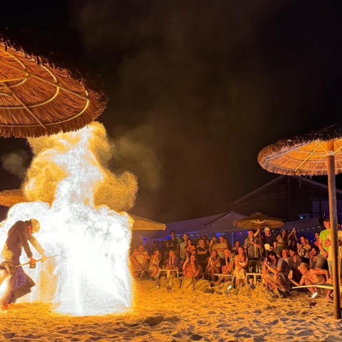 EXTRAVAGANZA by Feral Flame Feuershow