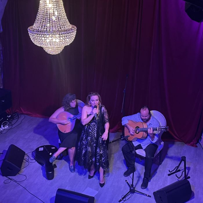 Fado - Fado singer por Maria Vicente