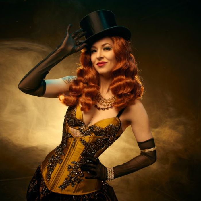 Victorianischer Burlesque Show-Act by Ruby de Cadence