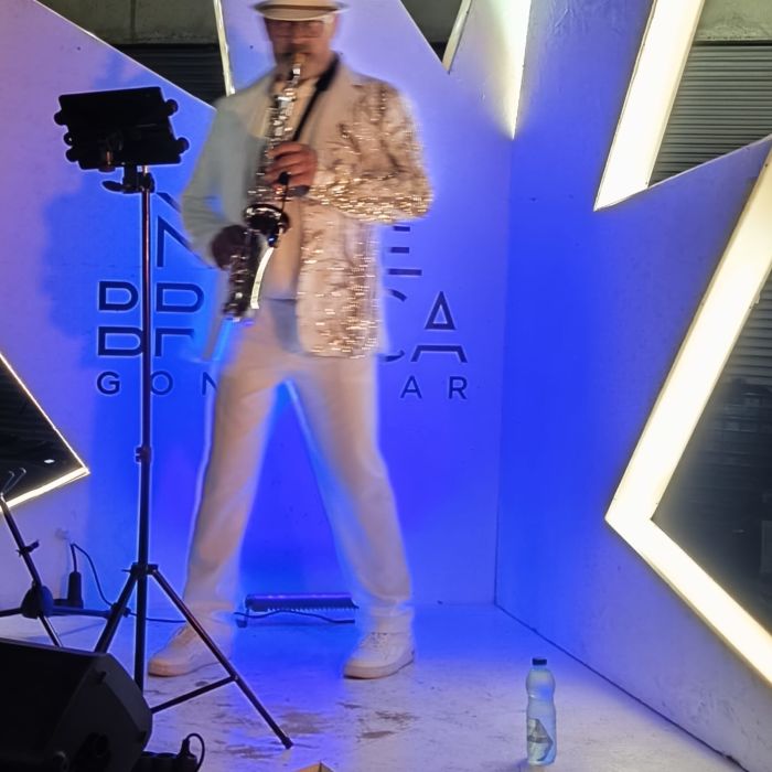 saxofonista  by PC-SAX