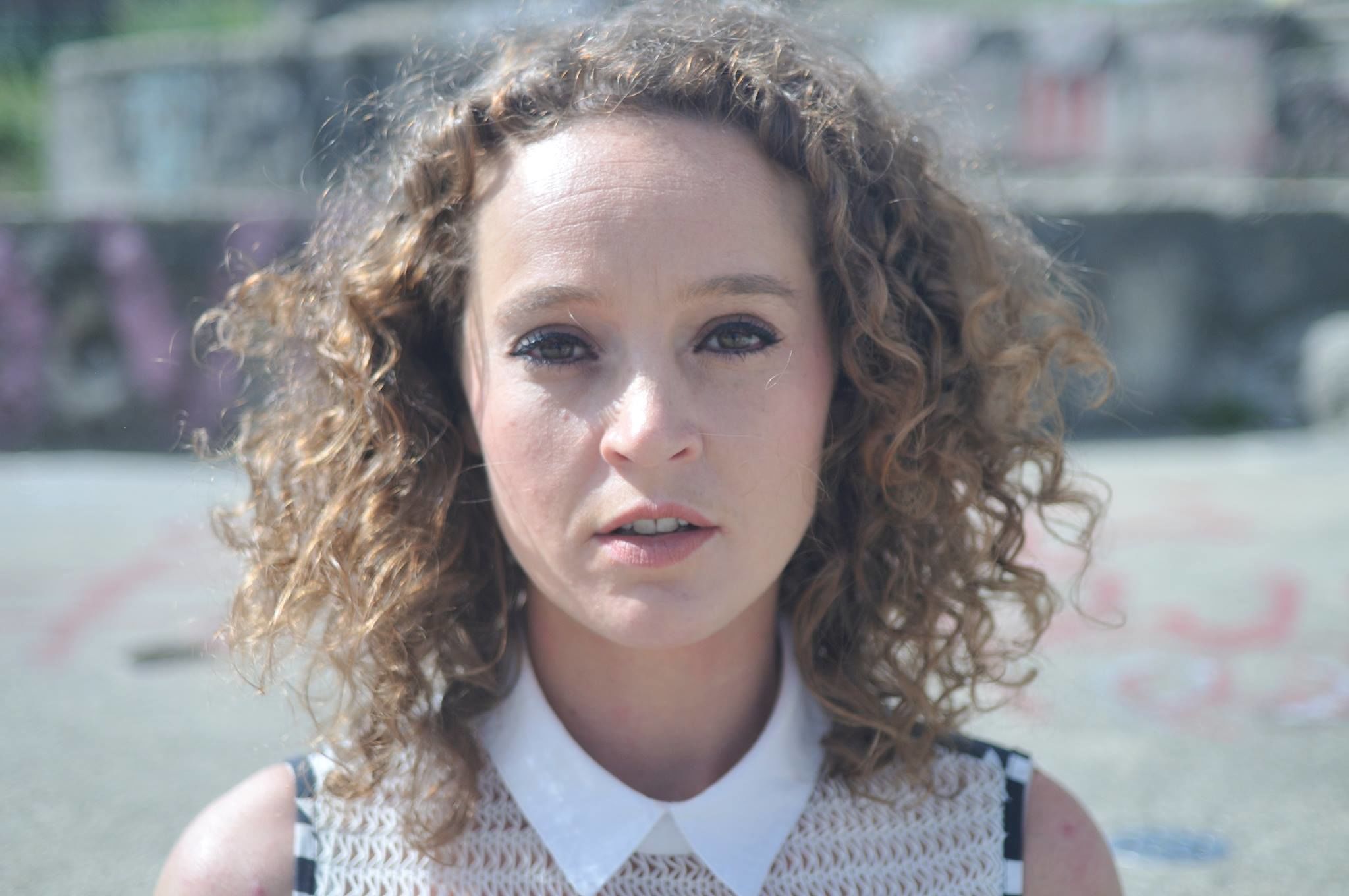 Fisher Book a Street Artist