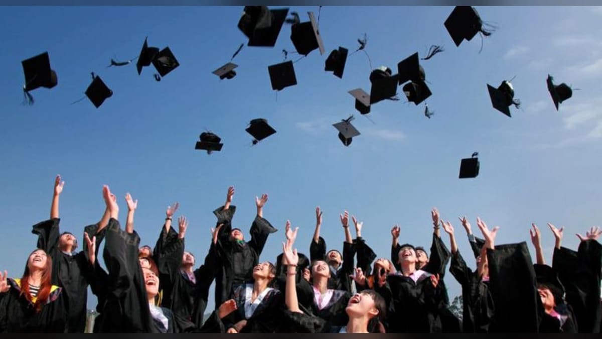 1 Year PhD Online UK vs Traditional PhD