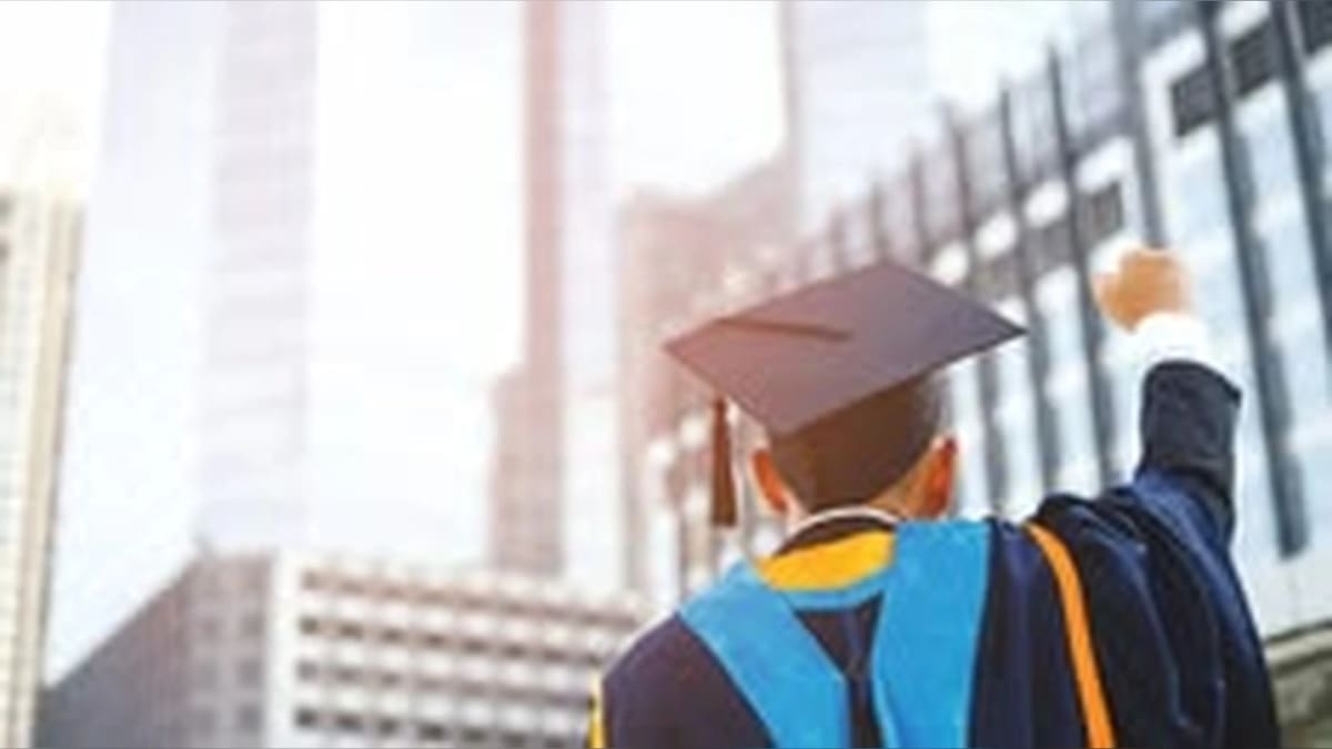 Top 10 Future Trends in Supply Chain Management (2025 & Beyond)