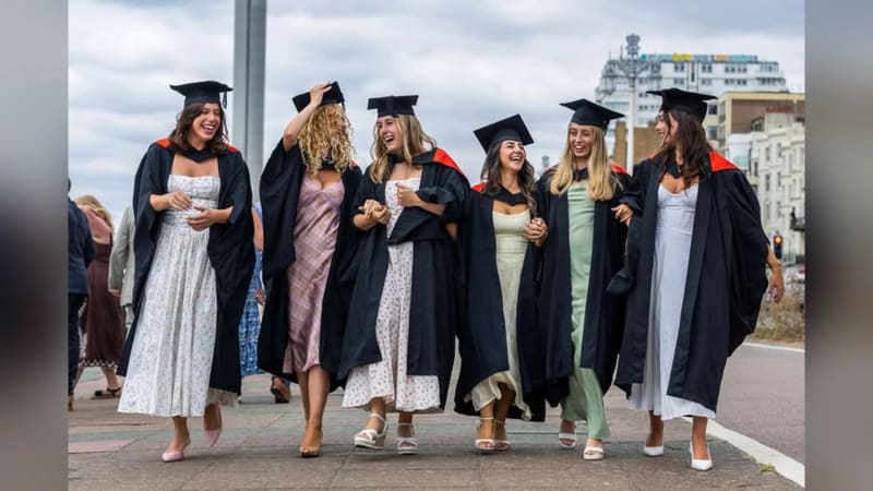 Global MBA Programs That Lead to High‑Paying Jobs Worldwide