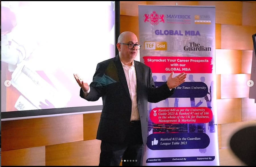 Leading Projects in a Disruptive World photo 1