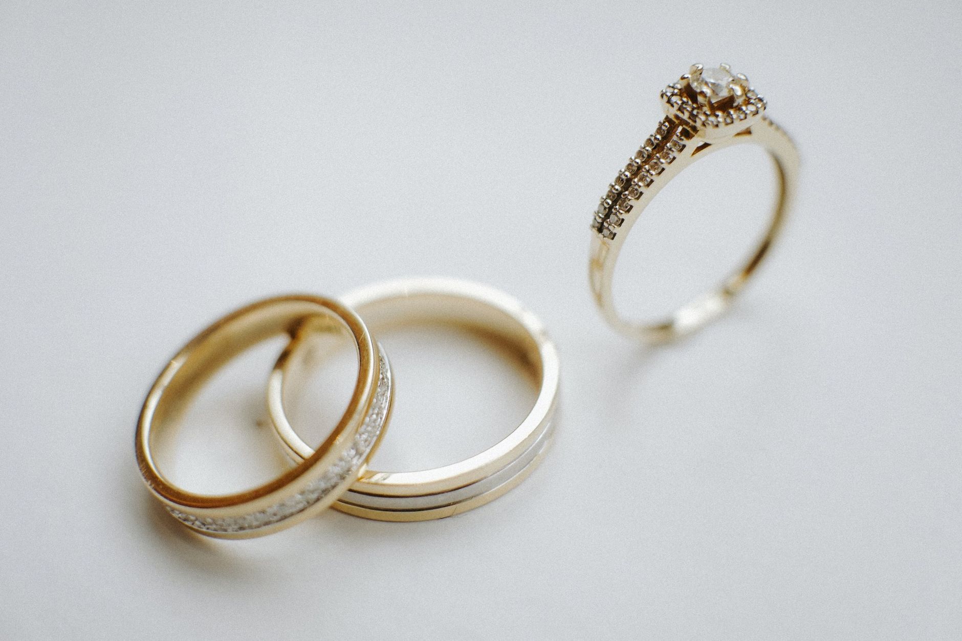 Things To Consider When Buying an Engagement Ring