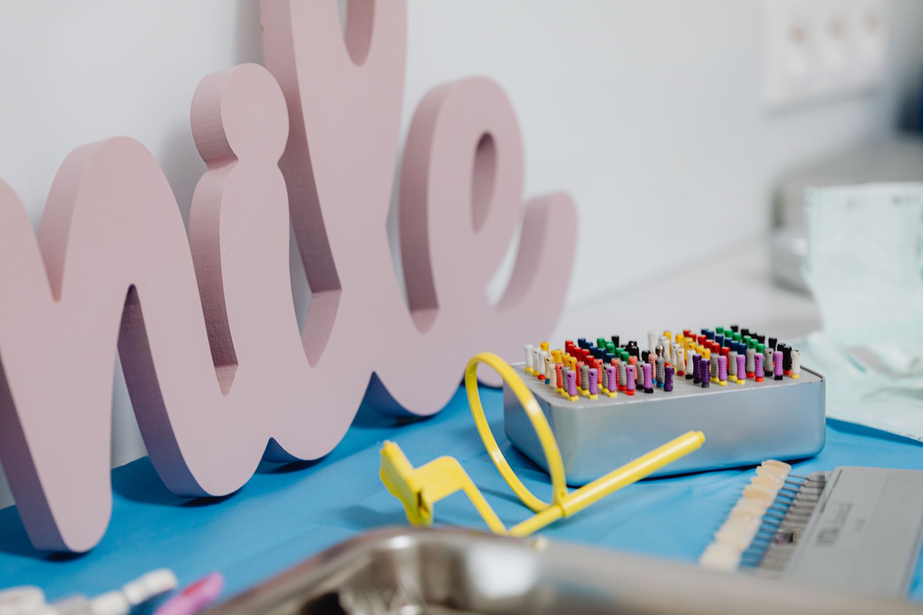 Elevating Smiles: The Artistry of Dental Esthetic Clinics