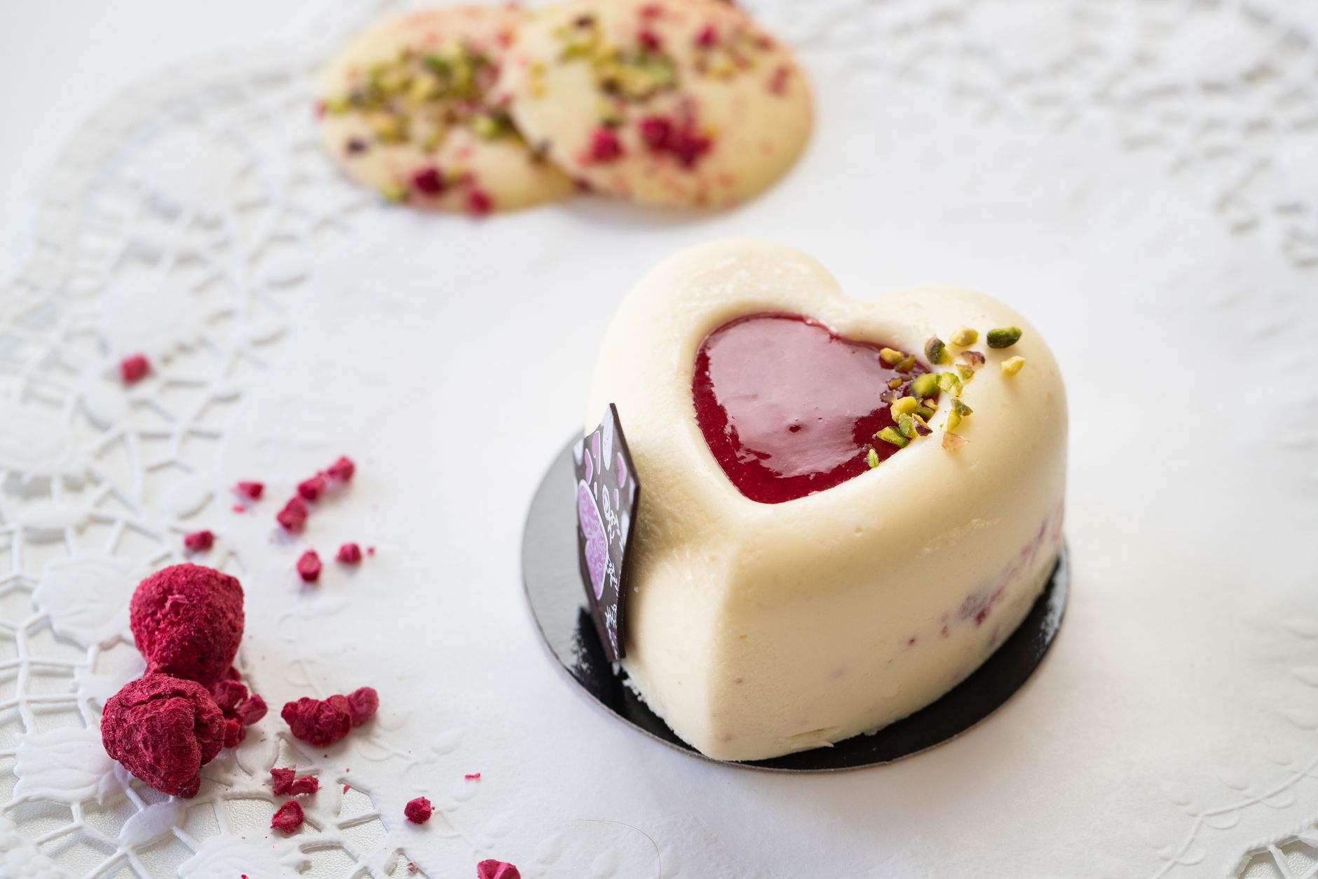 These Are the Best Cake Picks for this Valentine’s Day Celebration