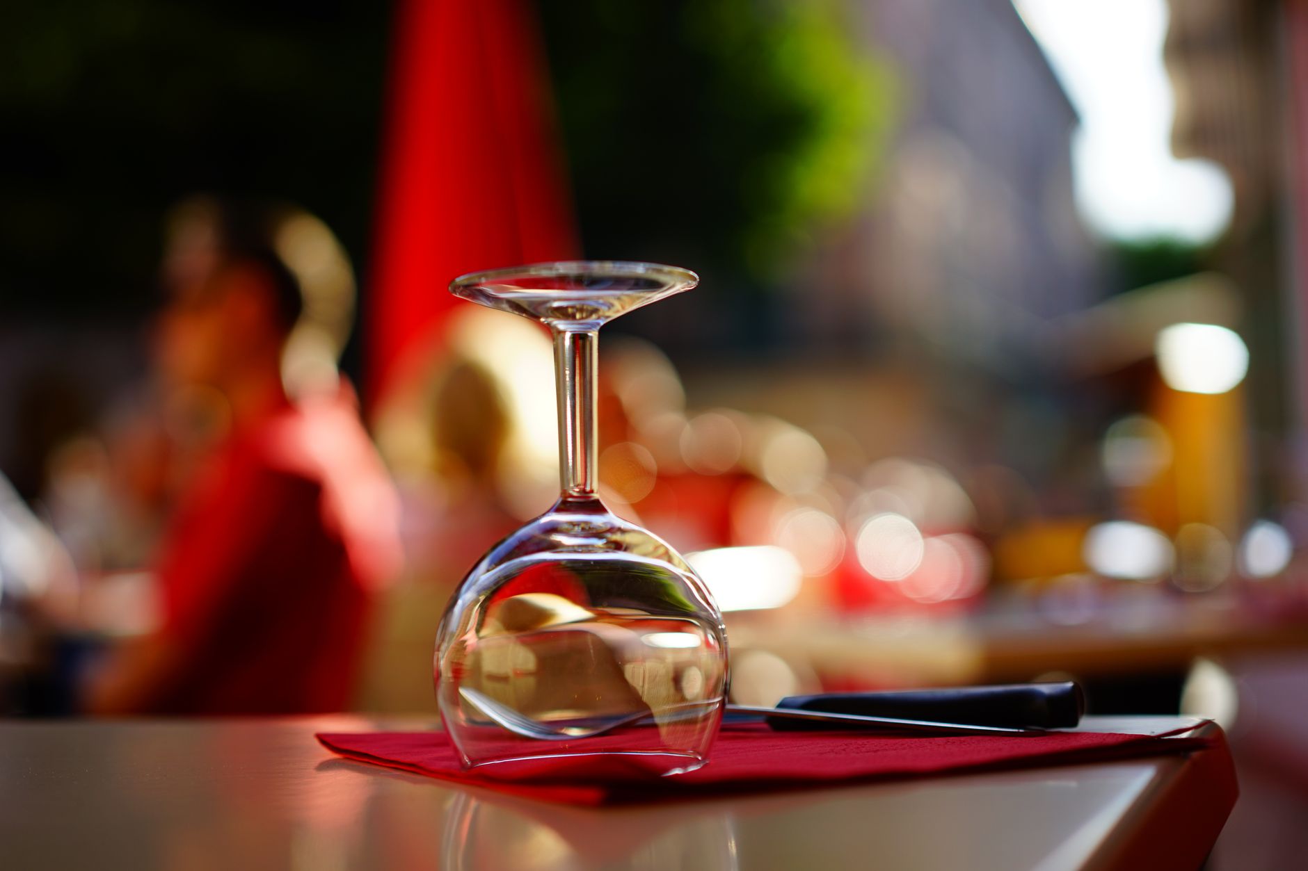 4 Reason To Eat Out at a Restaurant