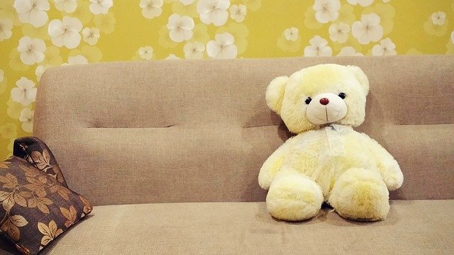 A Guide To Becoming A Nanny England & Abroad