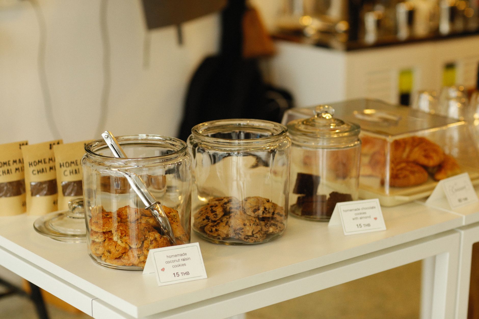 Simple DIY Decorations You Can Do With Cookies Jar