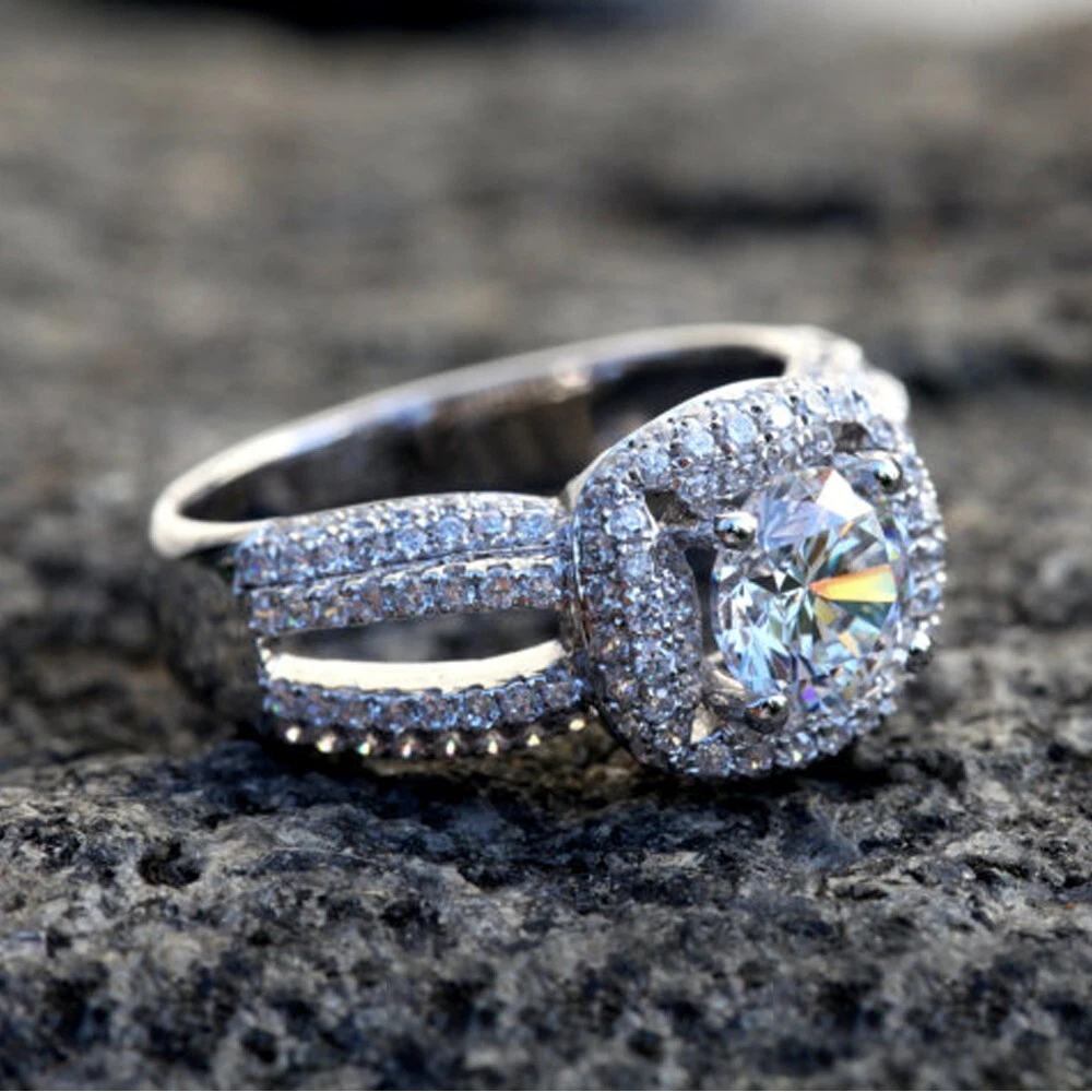 The Influence of Gemstone Color on Emotional Well-being