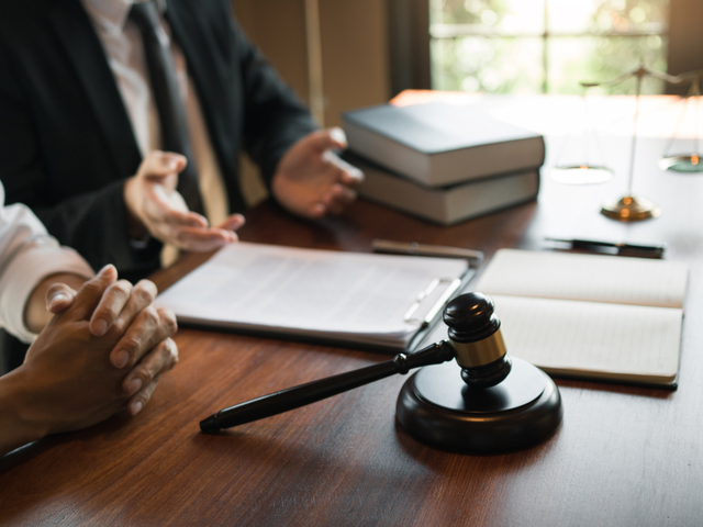 Navigating Claims Challenges and Seeking Justice: The Role of Truck Accident Lawyers for Victims in Houston