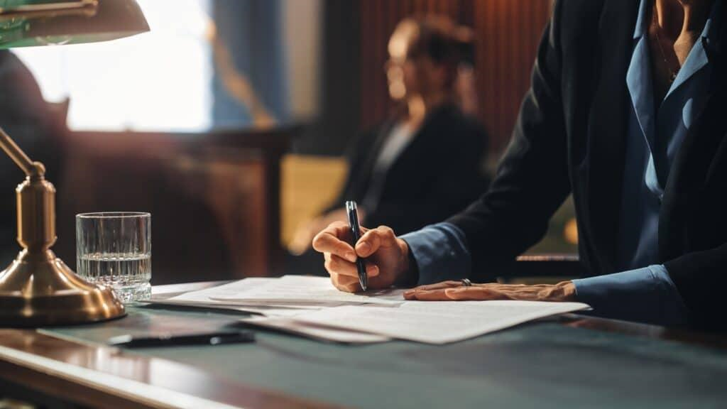 What You Need to Know About the Function of a Criminal Defense Attorney