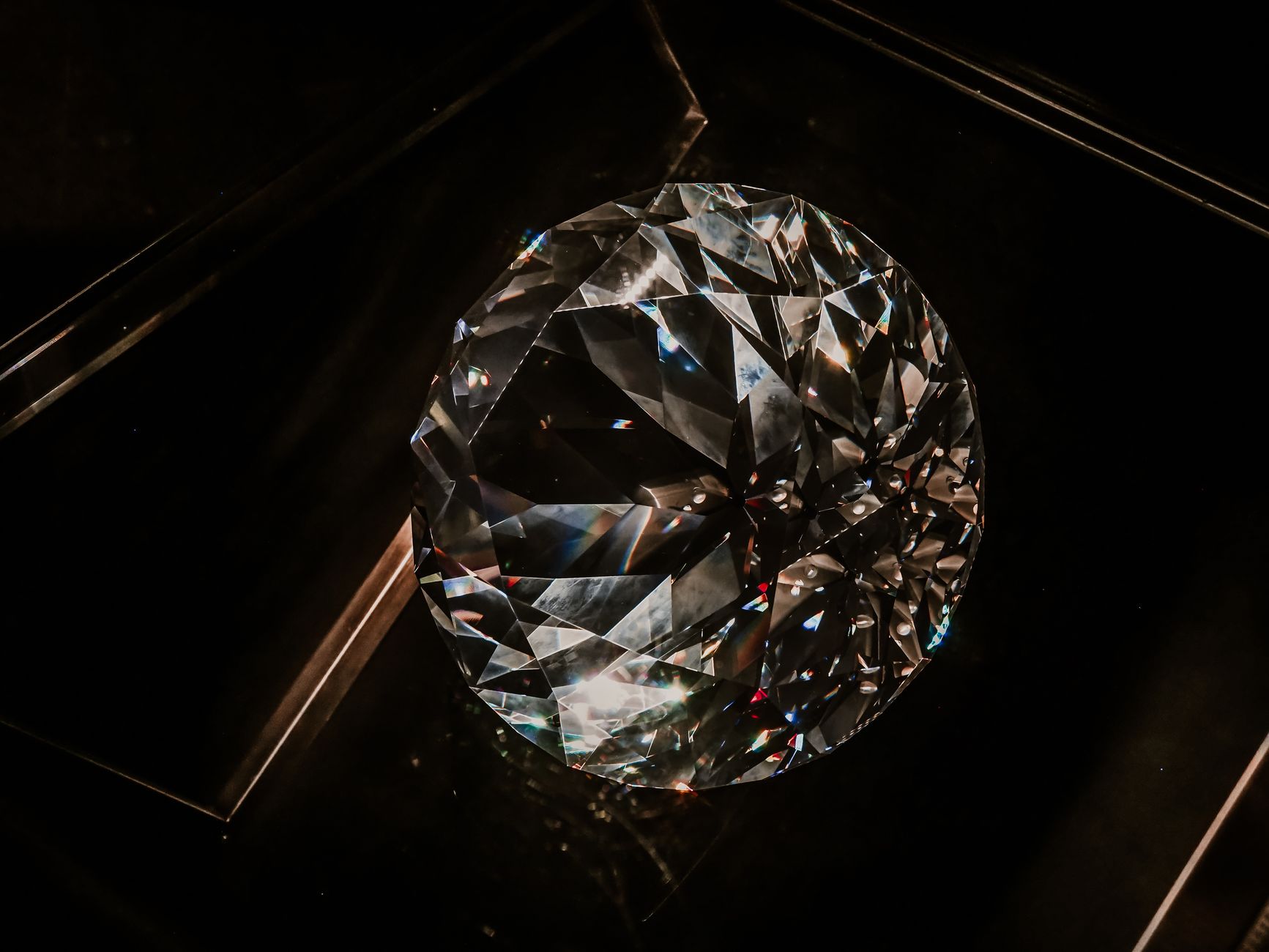 Shaping Brilliance: The Rising Era of Man-Made Diamonds