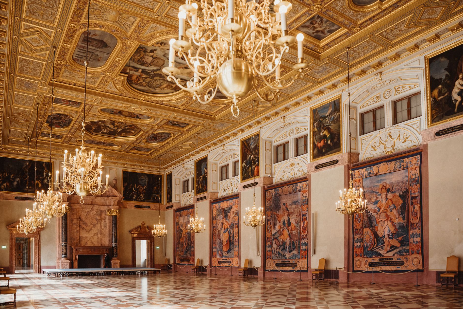 Beyond Extravagance: A Royal Collection of Gems and Jewels