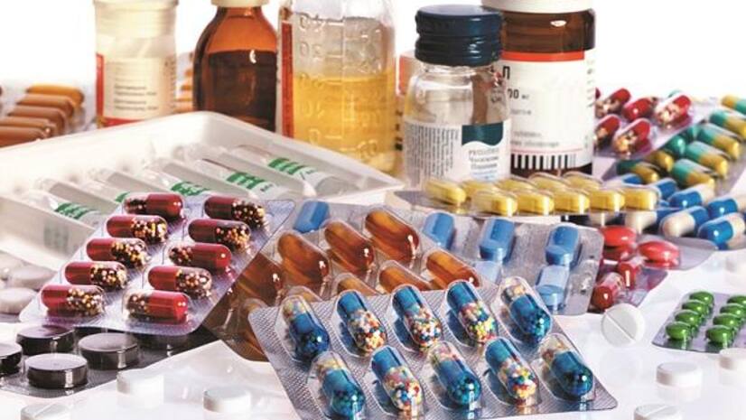 Comprehensive Practice of Pharmacy in Indonesia
