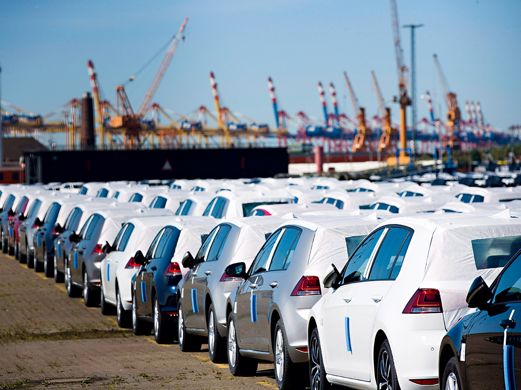 How to Prevent Scams through Online Reviews in the Automobile Industry