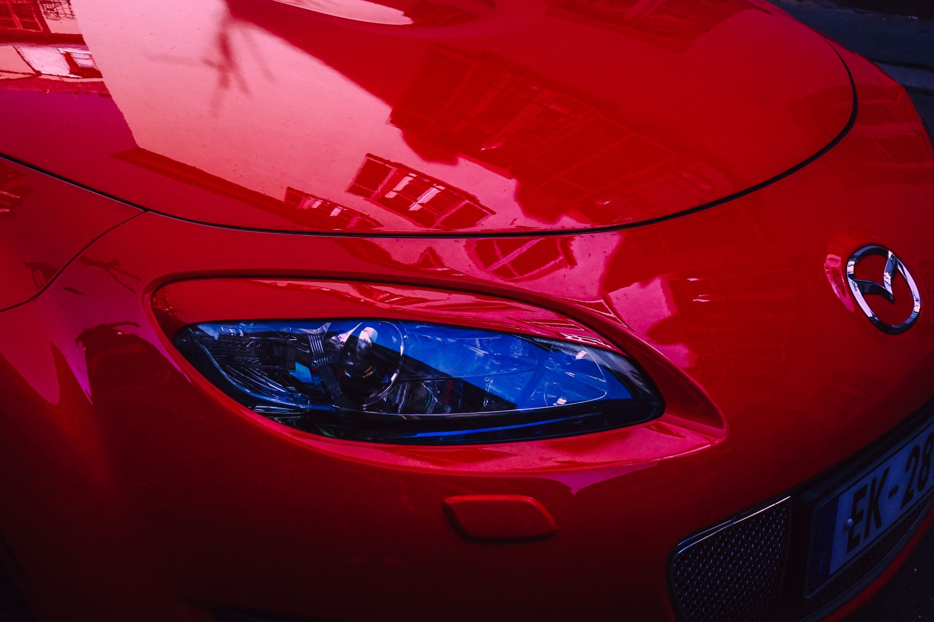 Mazda MX 5: The Car for the Modern Era of Automotive Fashion