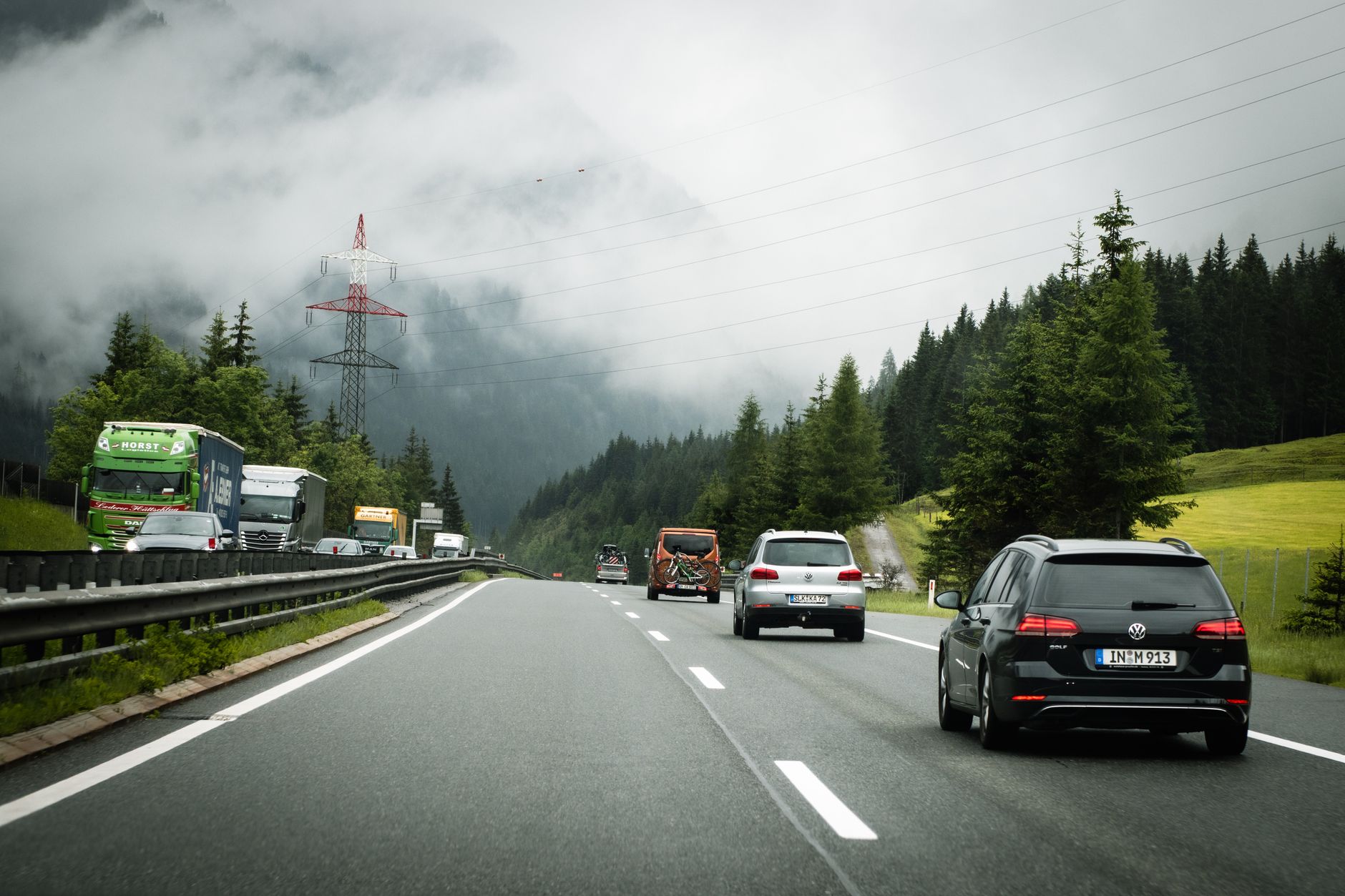 5 Reasons Why Your Car is the Best Means of Transportation to Go On a Vacation