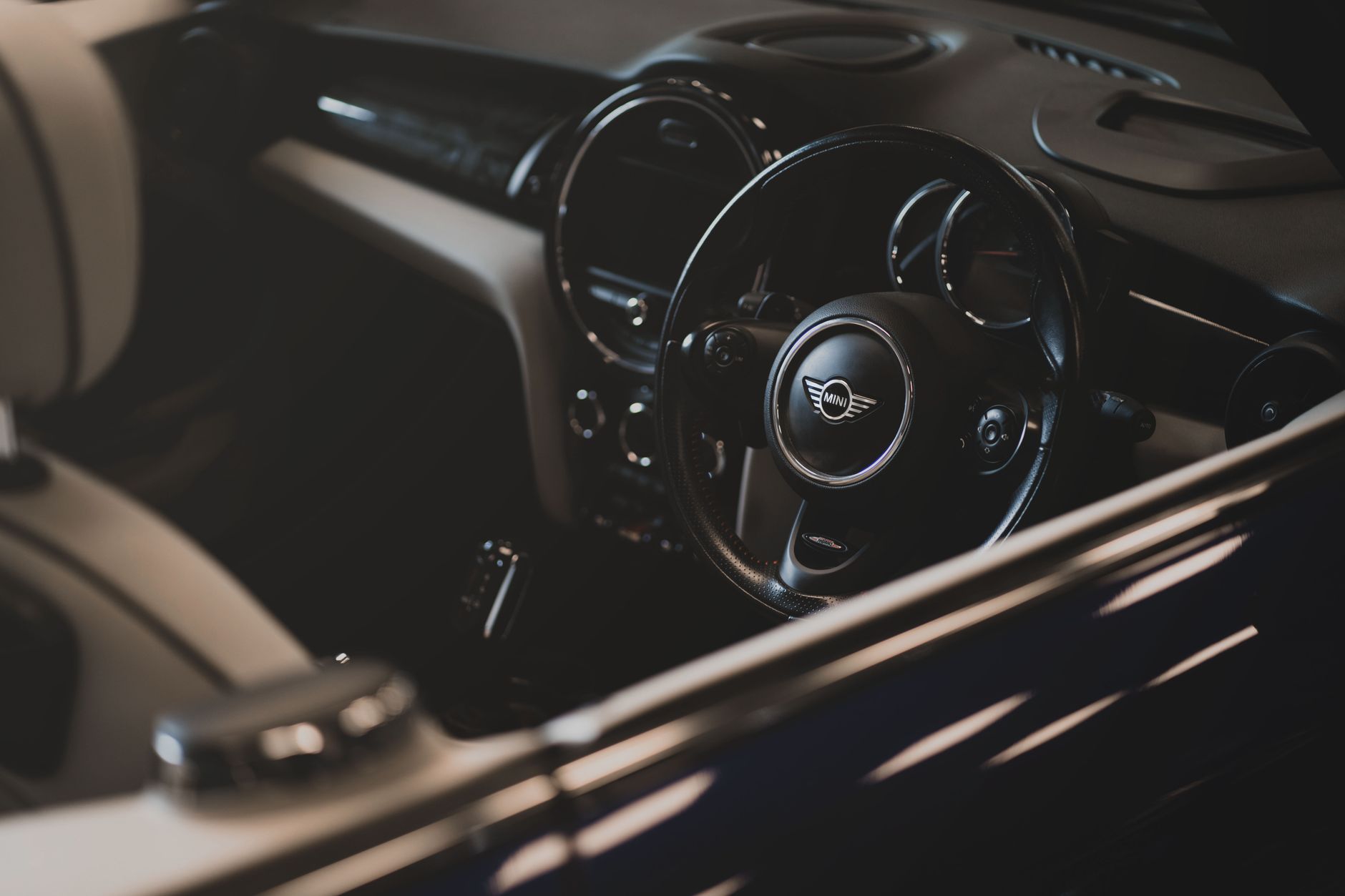 How do I get started with My Own Mobile Car Detailing Business?
