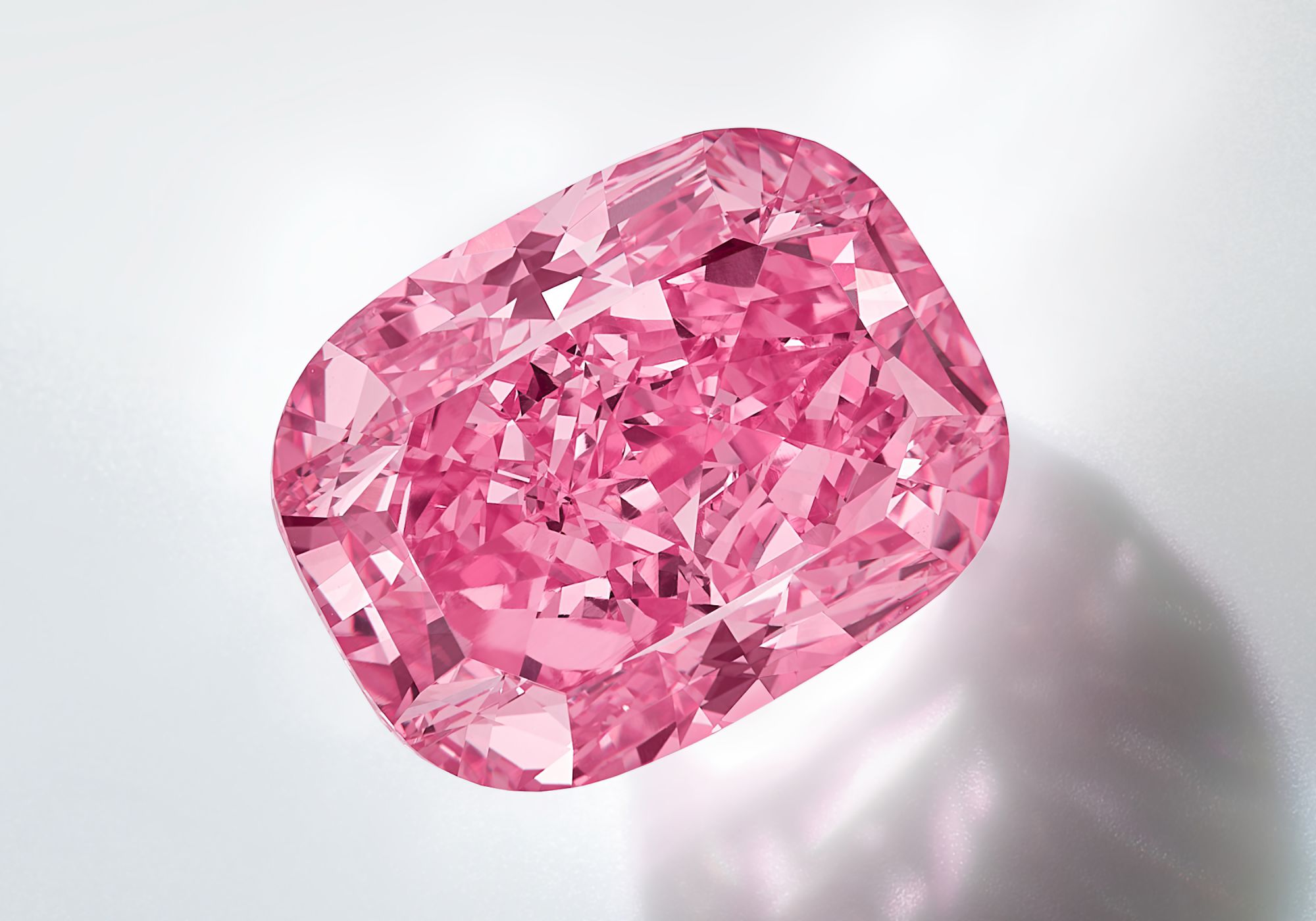 Manchester’s Sustainable Spark: Exploring Lab-Grown Diamond Engagement Rings