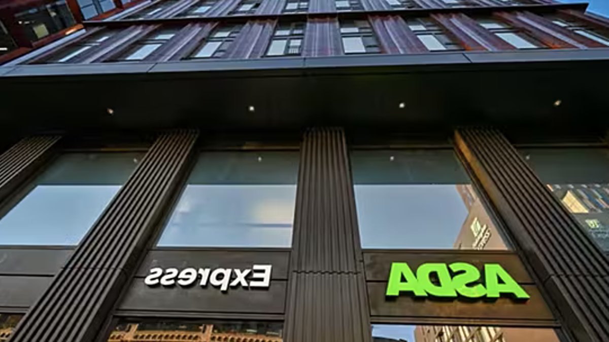 Asda ends two-year slump returns to growth Asda ends two-year slump returns to growth - asda sales growth