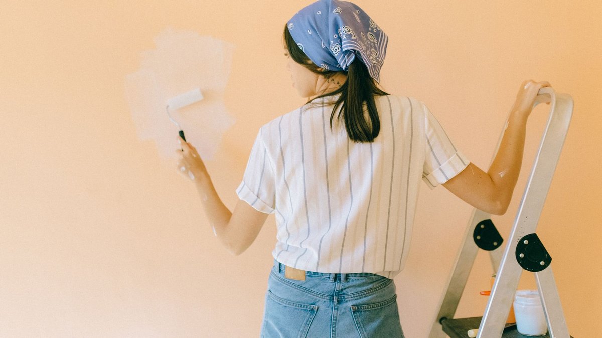 Stylish ways to use ladders at home - stylish ladders