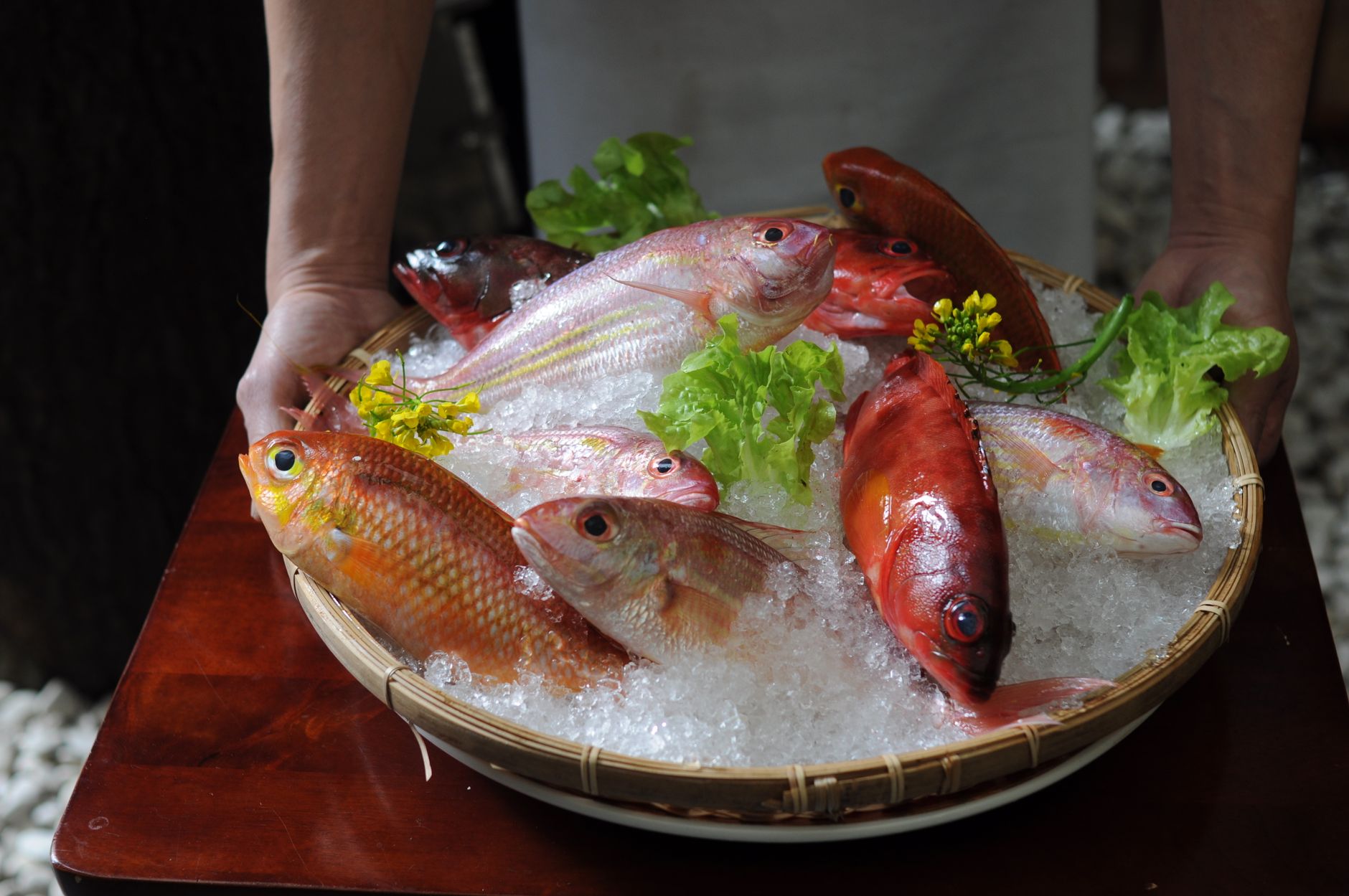 No Raw Fish, No Problem: Tasty Choices for Everybody