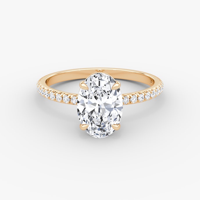 Regal Resonance: Opulent Engagement Rings for London’s Romantics