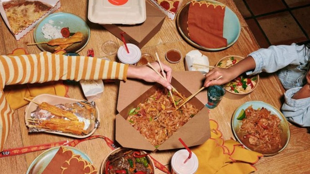 DoorDash Eases Financial Burden For Students - doordash student subscription