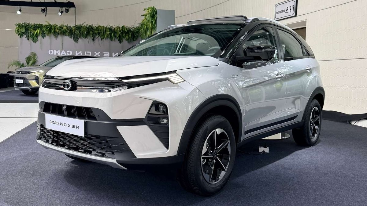 Tata sales rise 56% August 67,000 units Tata sales rise 56% August 67,000 units - tata motors sales