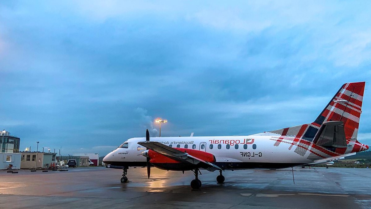 Loganair passengers stranded in Birmingham Loganair passengers stranded in Birmingham - loganair stranded