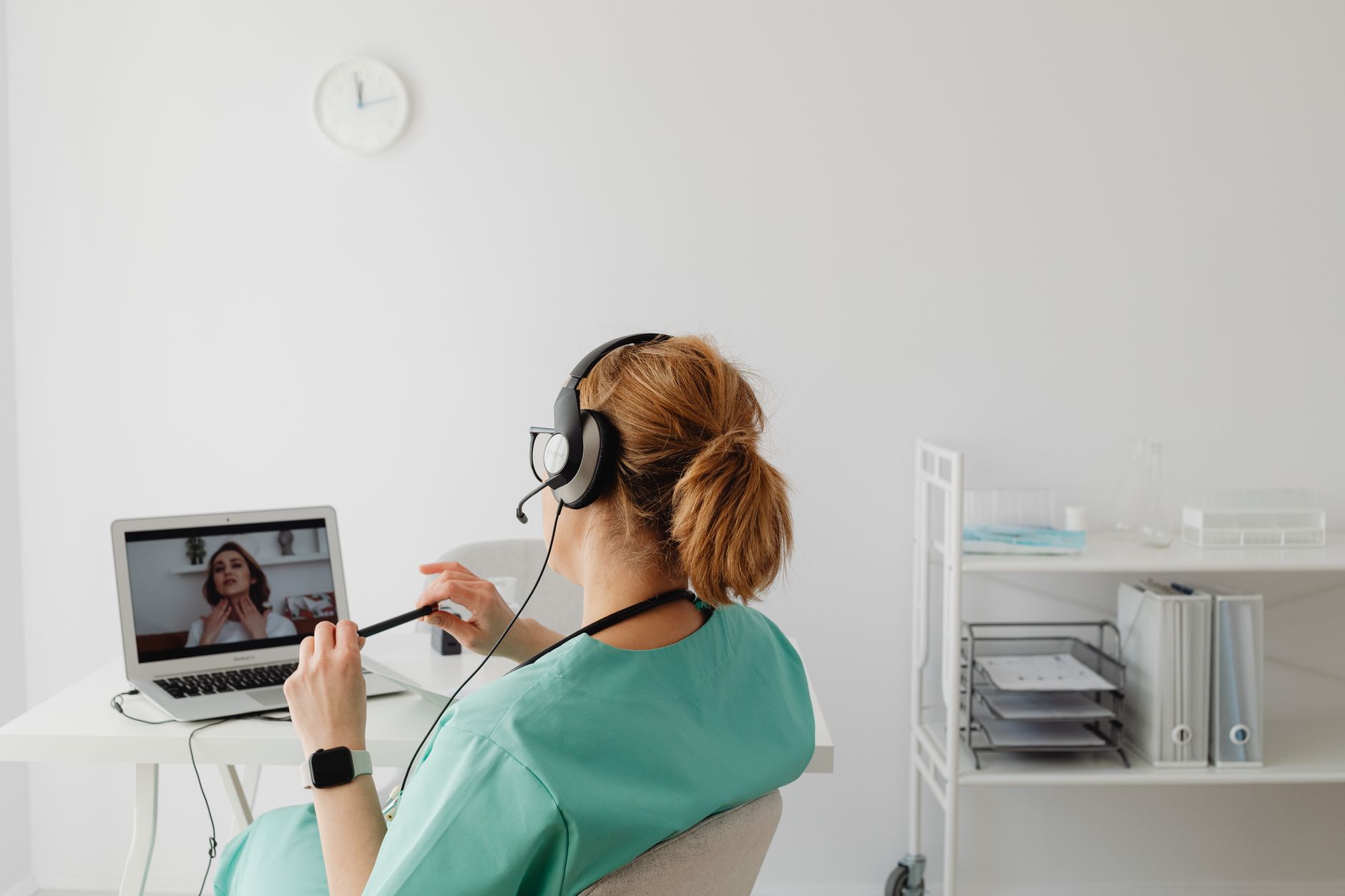 Exploring the Benefits of Telehealth Services