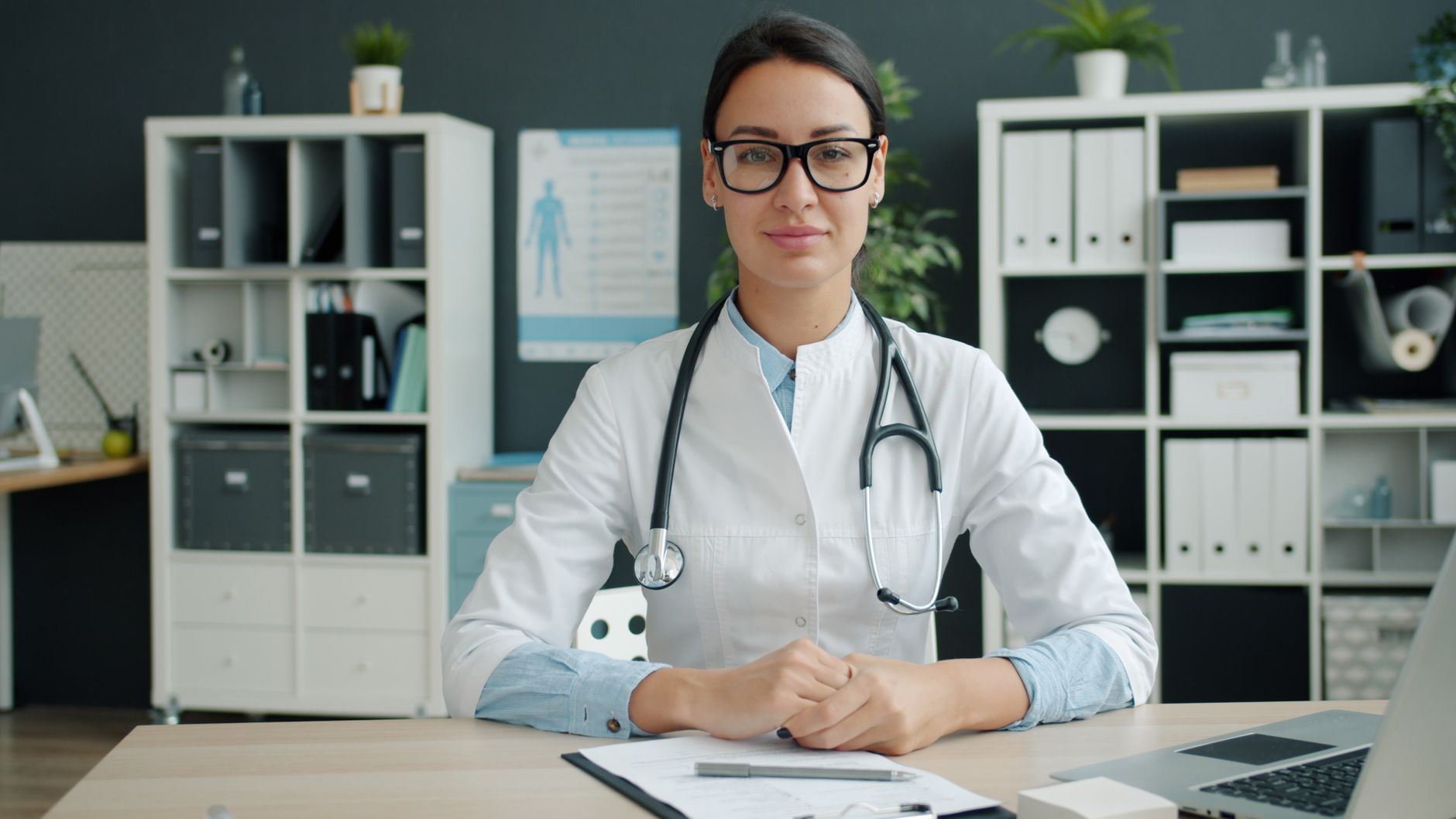 Primary Care Providers Vs. Specialists: What’s The Difference?