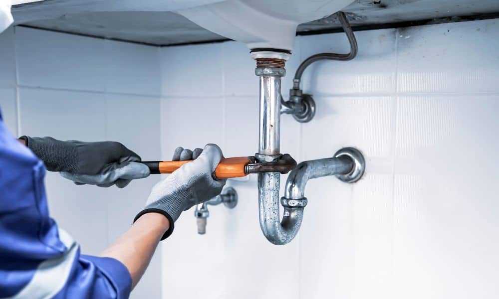 Commercial plumbing services in Denver and sewer line repair considerations for property owners