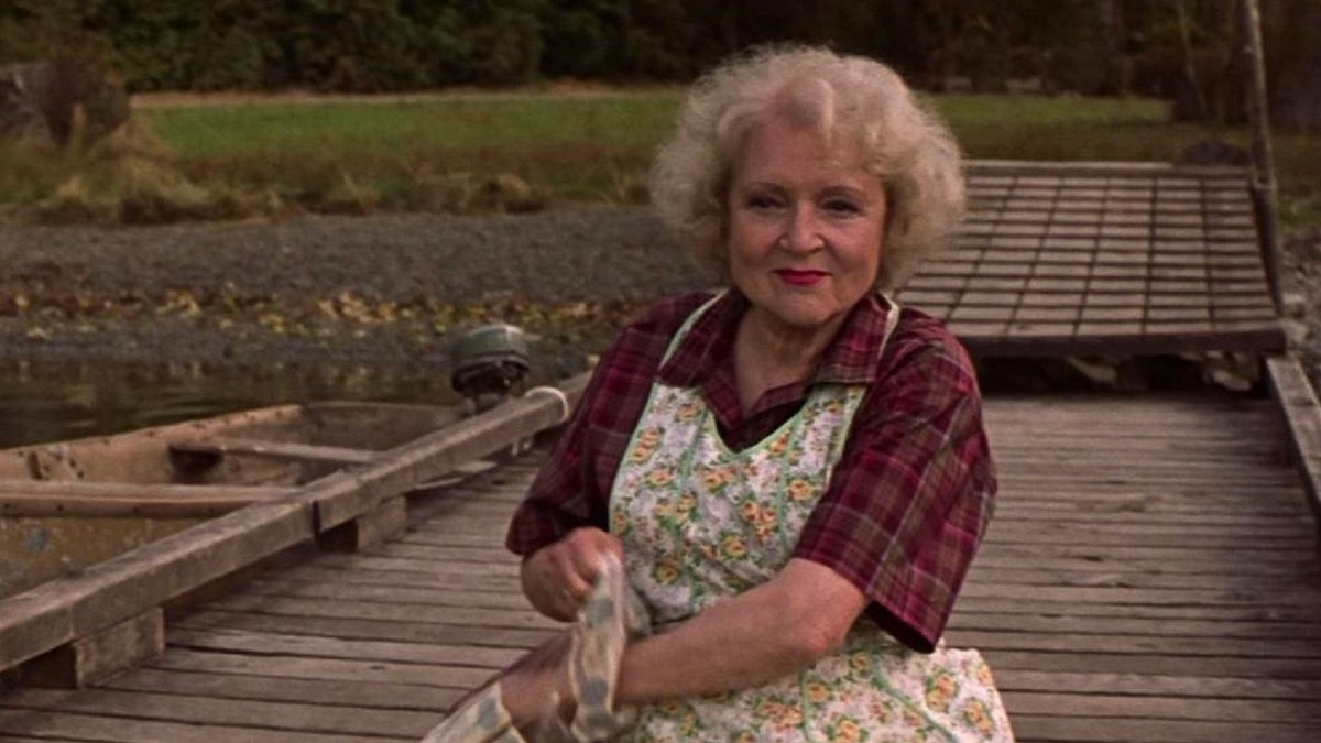 Betty White’s rare sci-fi film now streaming free Betty White’s rare sci-fi film now streaming free - betty white lake placid