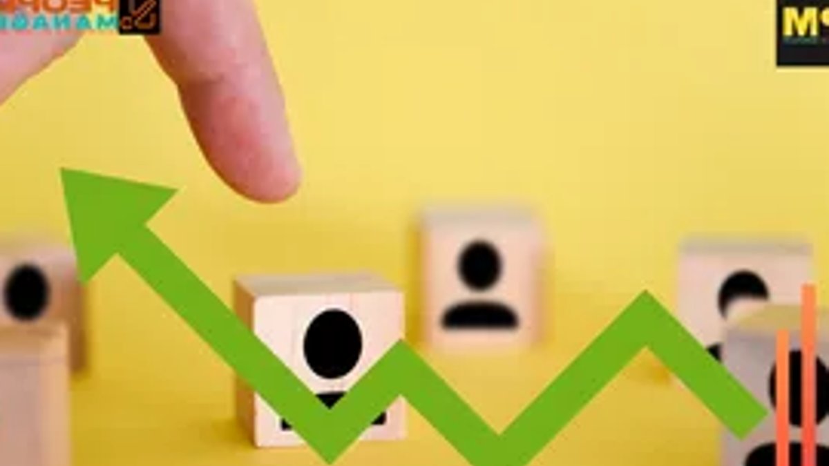 India’s white-collar hiring jumps 14% in August India’s white-collar hiring jumps 14% in August - white collar hiring