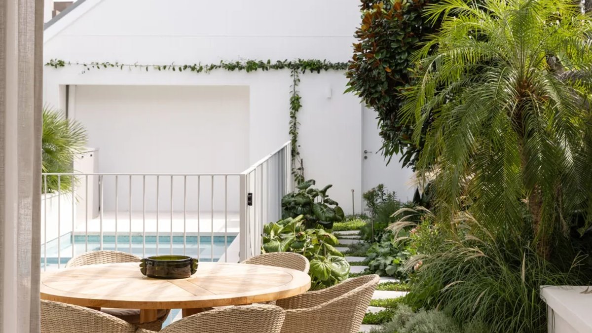 Sydney Couple Transforms 1910 Semi into Family Haven Sydney Couple Transforms 1910 Semi into Family Haven - home transformation