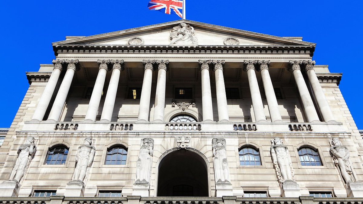 UK faces possible five rate hikes - interest rate hikes