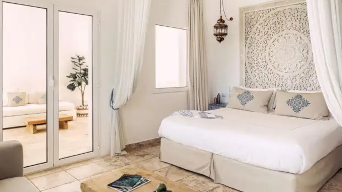 Luxury Sardinia Resort Focuses on Longevity Luxury Sardinia Resort Focuses on Longevity - luxury sardinia resort longevity